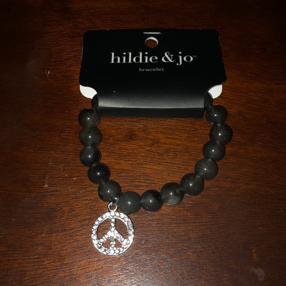 Hildie & jo Black Agate Rhinestoned Peace Sign Beaded Crystal Bracelet